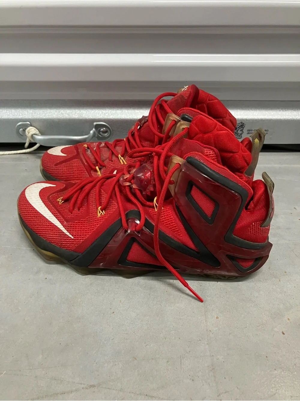 Nike RARE LeBron XII 12 ignite elite team sneakers